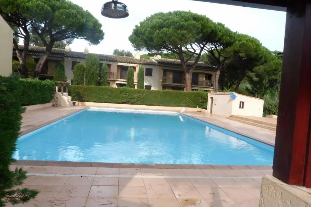 Le Castillon A 10 Les Issambres Apartment